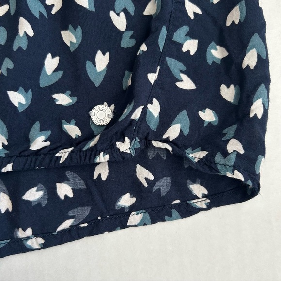 Cecil Women's Blue Heart Pattern Button Detail Short Sleeve Blouse Small - Picture 9 of 13